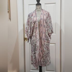 Knox Rose Paisley Print  - Pink and White